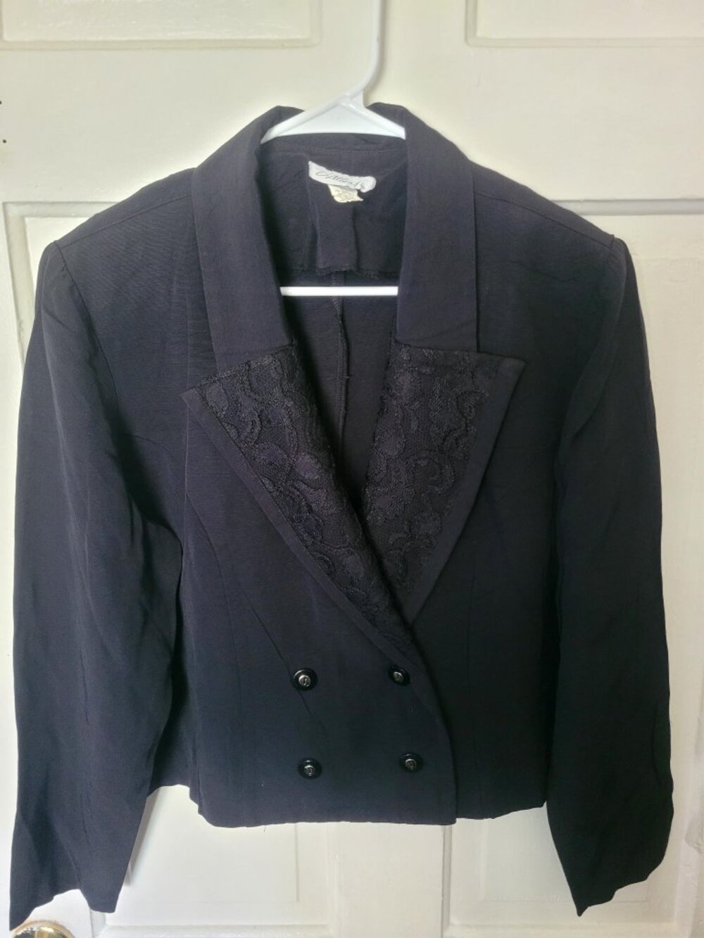 Black Cropped Blazer with Lace Lapels. Formal professional blazer.